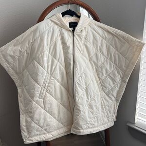 Banana Republic Quilted Zip-Up Poncho Jacket – Cream/Beige (Size S/M)